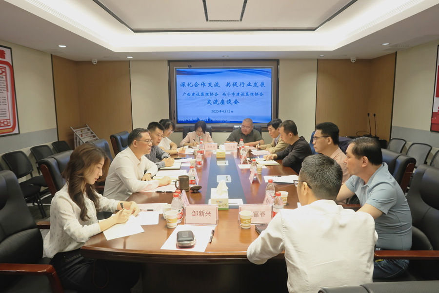 1744763592357862.jpg 會(huì)場(chǎng)全景.jpg